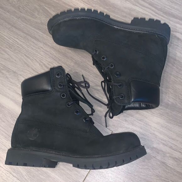 All Black Timberland Boots